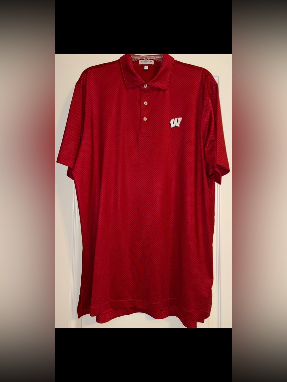 PETER MILLAR!
WISCONSIN BADGERS
SUMMER COMFORT POLO